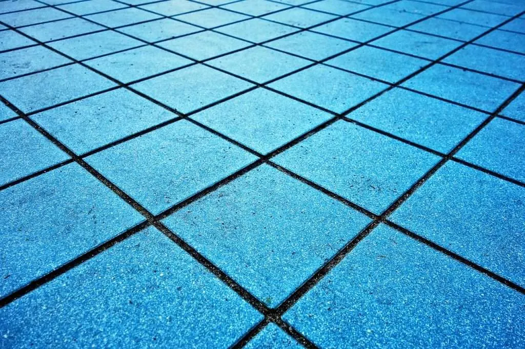 Calcul de surface et d’emprise au sol d’une piscine