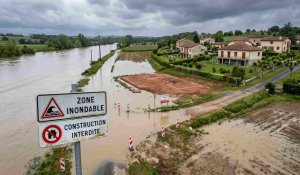 Zone rouge PPRI : terrain inconstructible, droits et recours