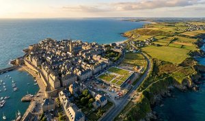 Projet commercial montagne ou littoral : CDAC, UTN, règles renforcées
